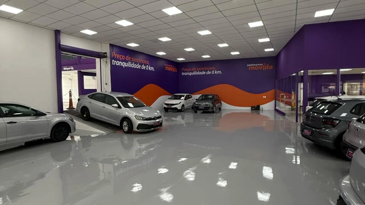 Piso epóxi x pintura de piso: entenda de uma vez por todas a diferença!